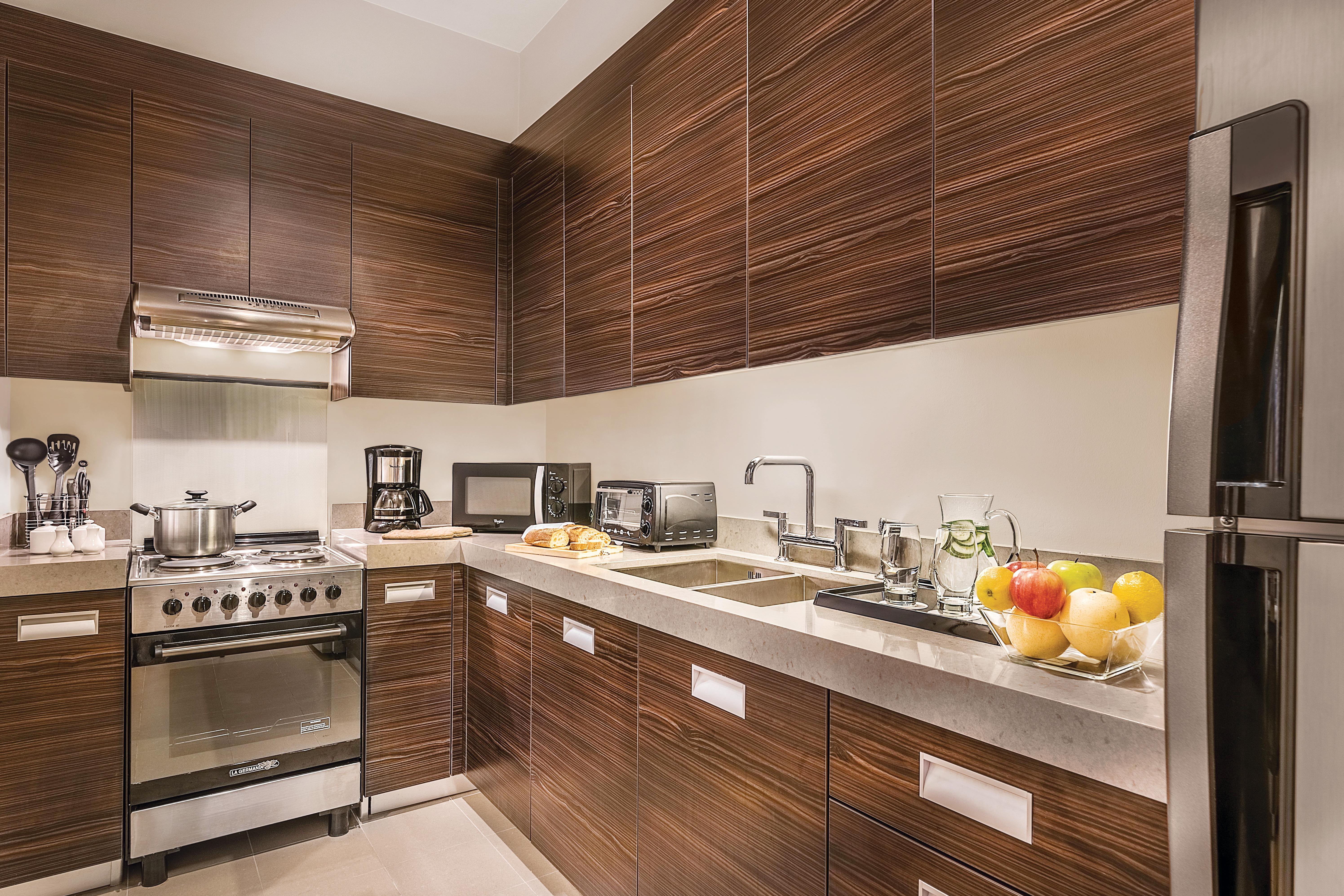 Aruga Apartments By Rockwell Makati Макати Экстерьер фото